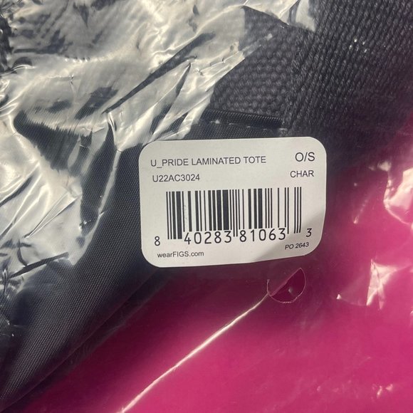 FIGS Laminated Tote Bag in Charcoal - Picture 11 of 11